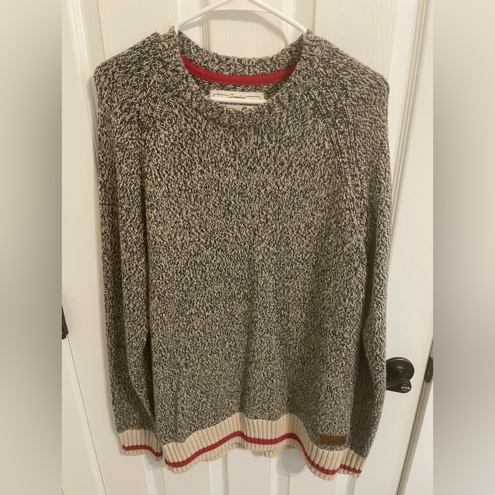 Men’s Roots Cabin Collection Sweater. Size M